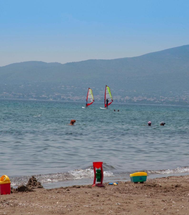 Cozy Beach Home Near Pristine Sea W/ Free Netflix Néa Mákri المظهر الخارجي الصورة